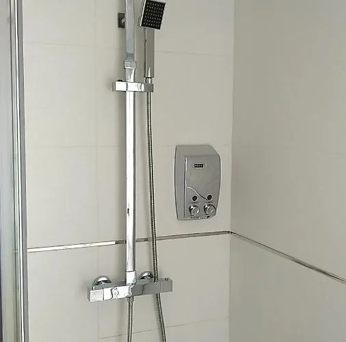 Sherryflat Cisnes جيريز